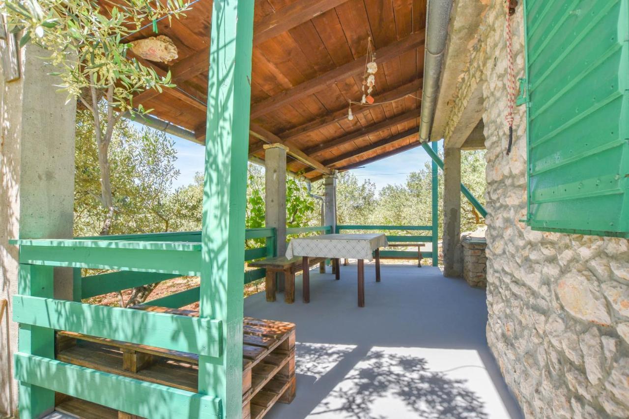House Oliva Villa Tkon Bagian luar foto